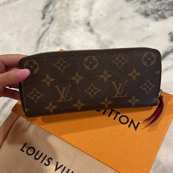 Louis Vuitton Monogram Clemence Fuchsia wallet NWOT - Picture 1 of 5